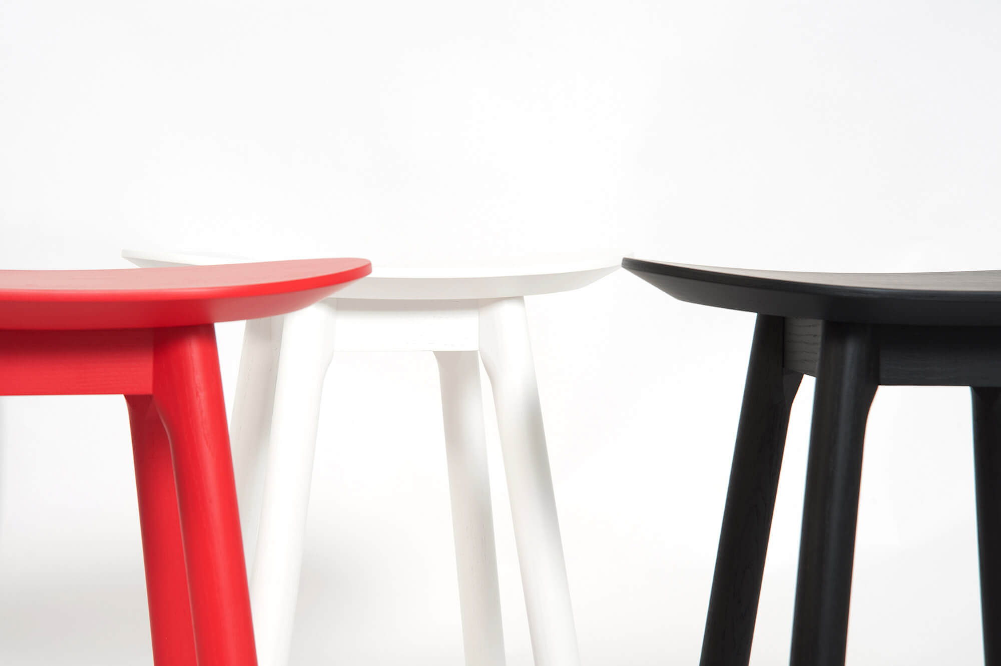 Bo stool in red, back and white