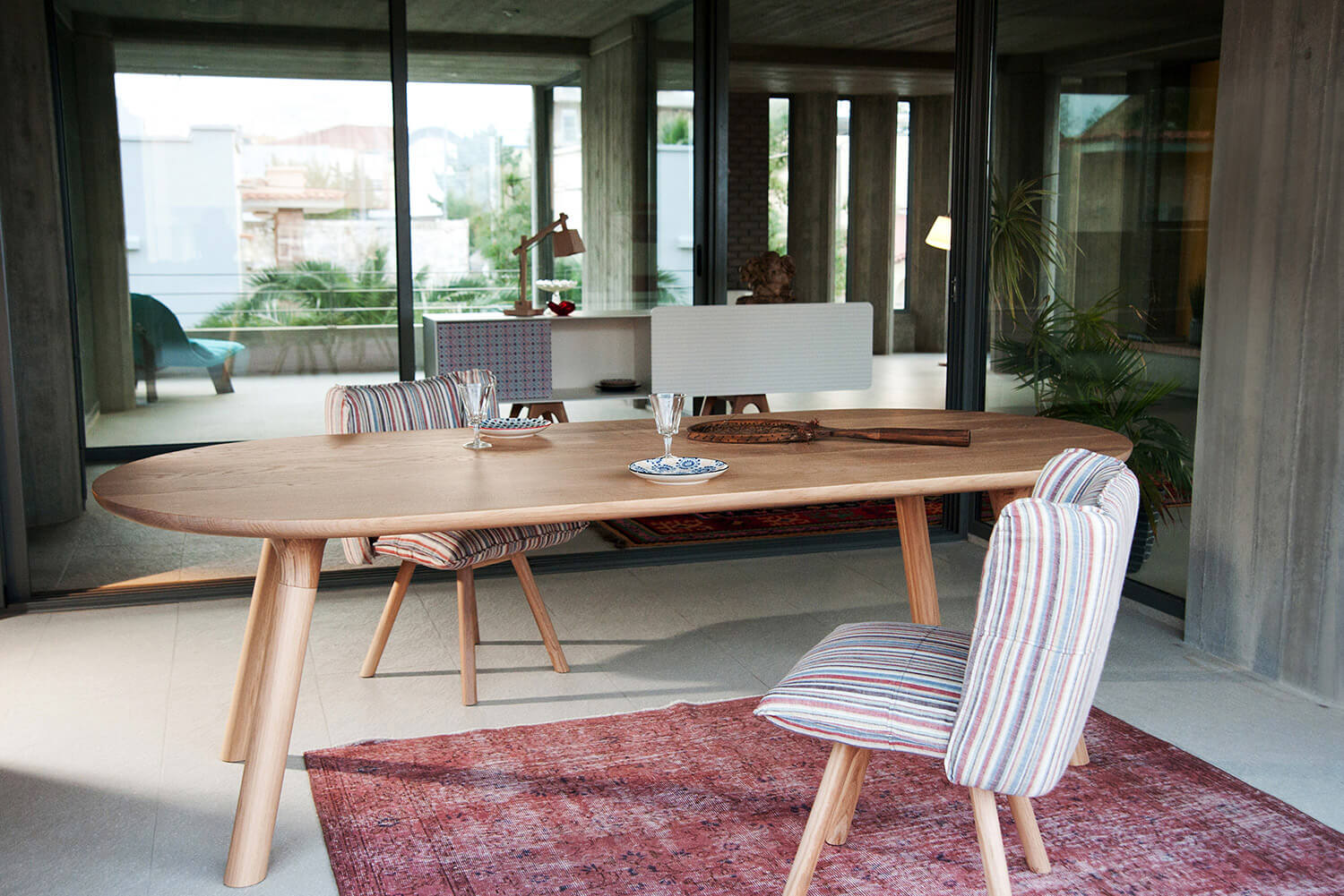 al2 bo-em b 001 dining table