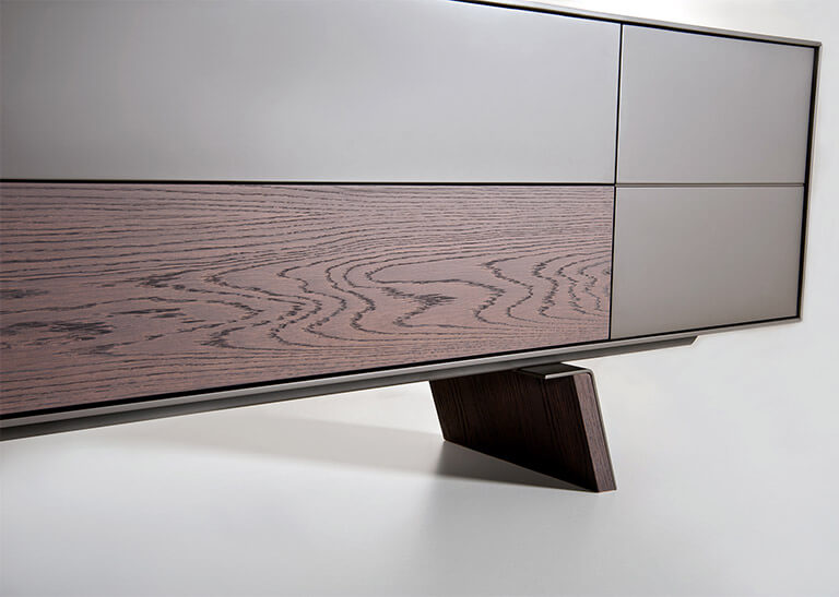 Detail of the e-klipse 018 sideboard. al2, art for living