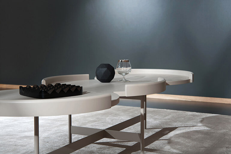 E-klipse a 006 lacquered low table