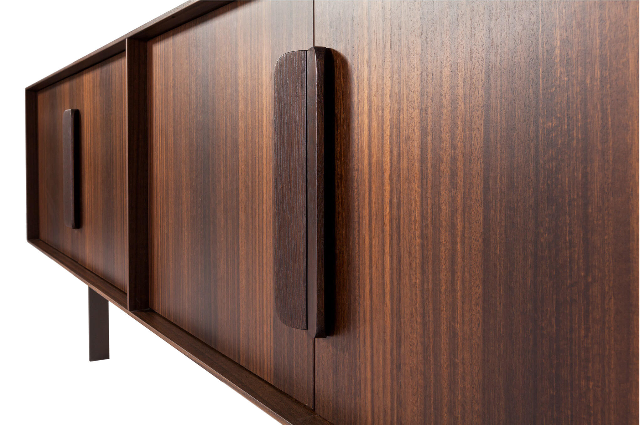 Detail of the mobius 003 sideboard in smoked eucalyptus. al2