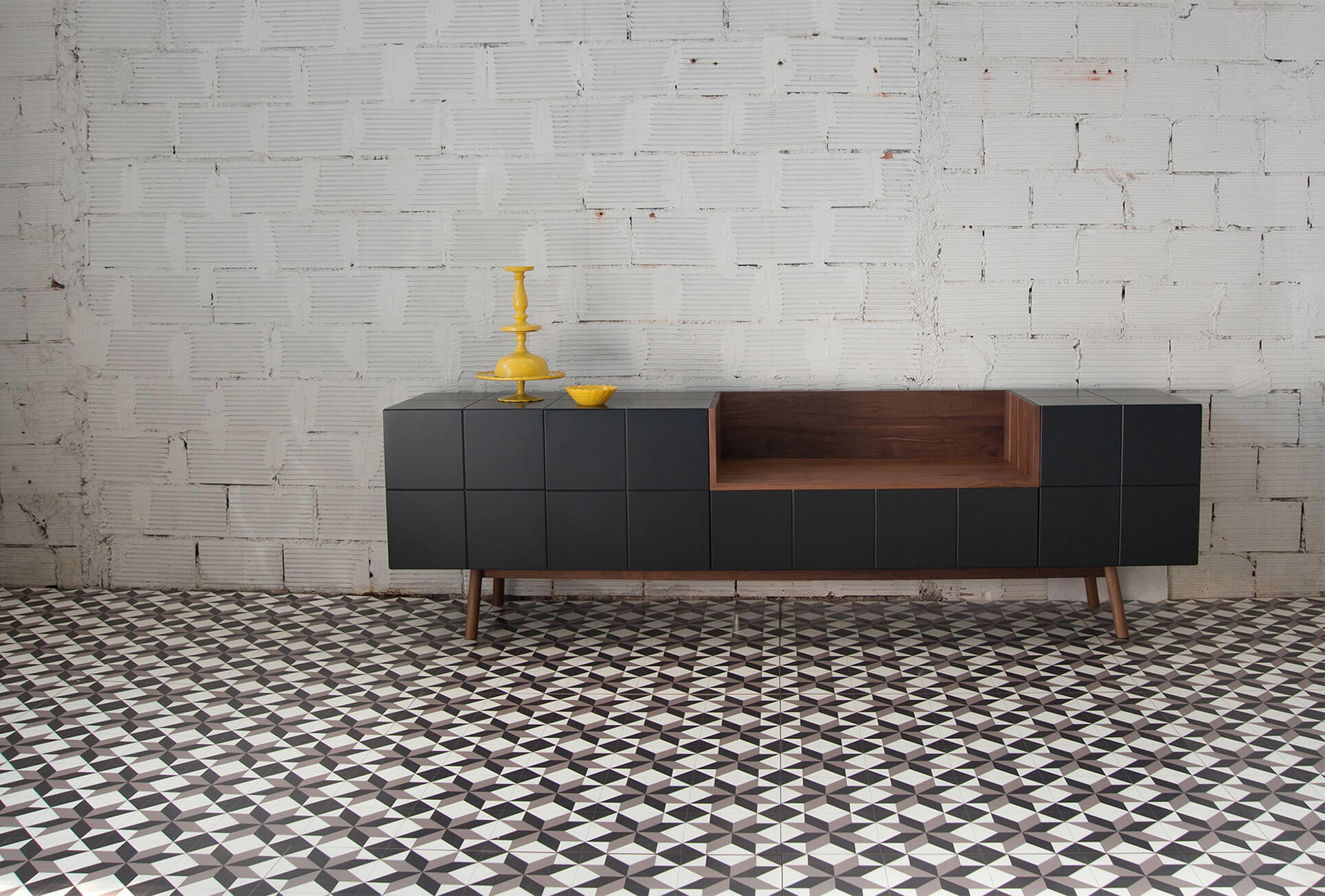Mos-i-ko A 003 sideboard in black lacquer and walnut wood