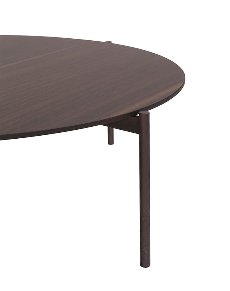 Detail of the o-rizon low table in smoked eucalyptus top . al2