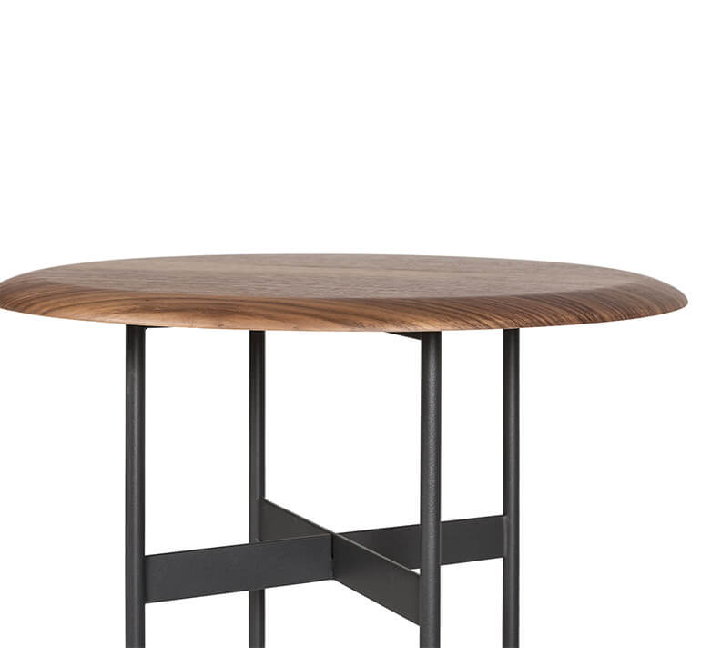 Detail of the ciro b low table